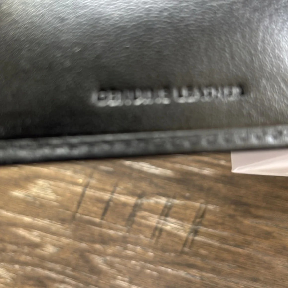 Reaction Kenneth Cole Genuine Leather black wallet/card/bill/ID holder, slim fit - Picture 7 of 8